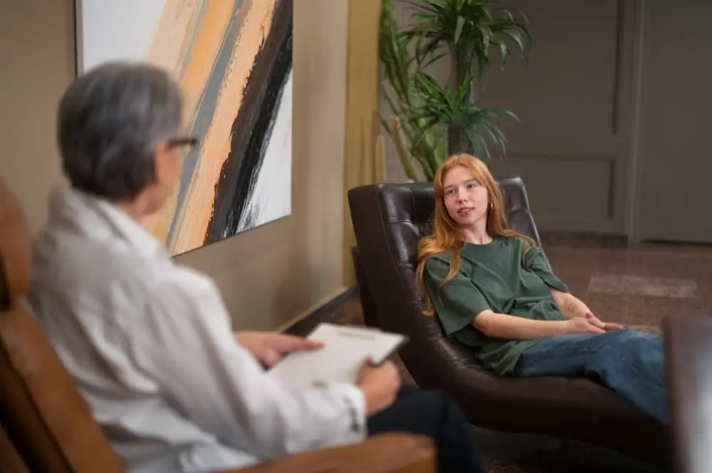 women speaking with a therapist at Care Point of Boston's mental health facility 